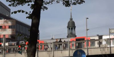 hvv, hamburg, roedingsmarkt, rödingsmarkt, ubahn, u-bahn, sbahn, s-bahn, zeitraffer, time lapse, michel, willy-brandt-straße, tube,