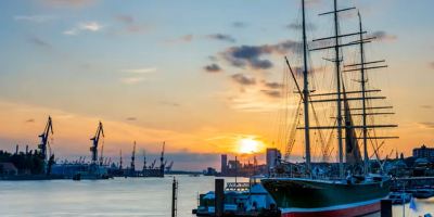 hamburg, zeitraffer, rickmer rickmers, hafen, elbe, schiff, sonnenuntergang