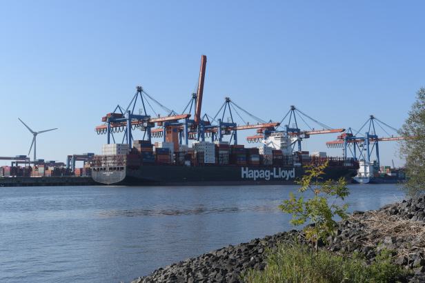 zeitraffer, time lapse, hamburg, hafen, altenwerder, köhlbrand, container, cargo, köhlbrandbrücke, terminal